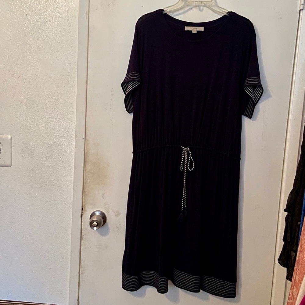 Loft Navy belted dress XXL